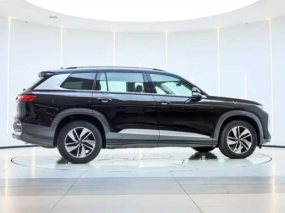 Audi Q6 2024 40 TFSI quattro Cloud View Yulin Package 7-seater фото 4
