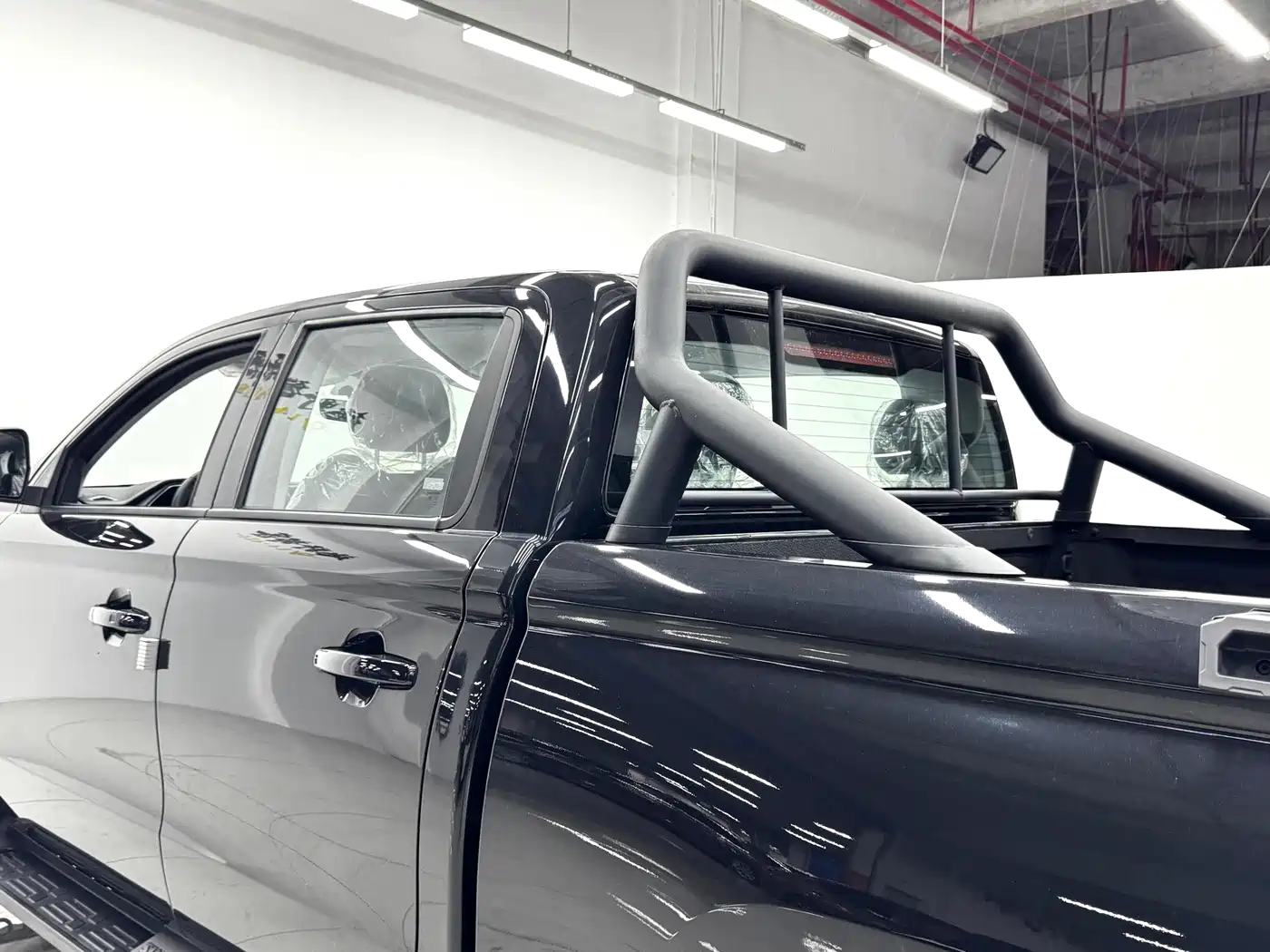 Sinotruk Bosheng 2026 2024 Commercial 2.0T Manual Diesel 4WD Long Wheelbase Luxury Edition