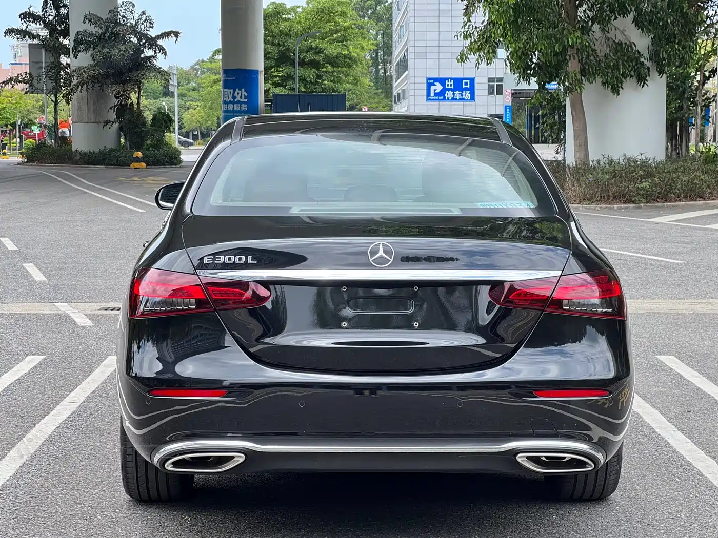 Mercedes-Benz E-Class 2021 E 300 L Luxury фото 5