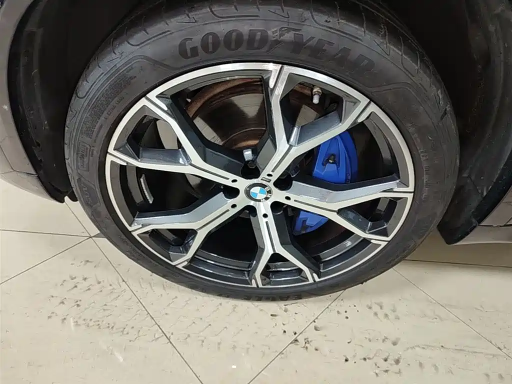 BMW X5 2022 Facelift xDrive 40Li M Sport Package фото 23