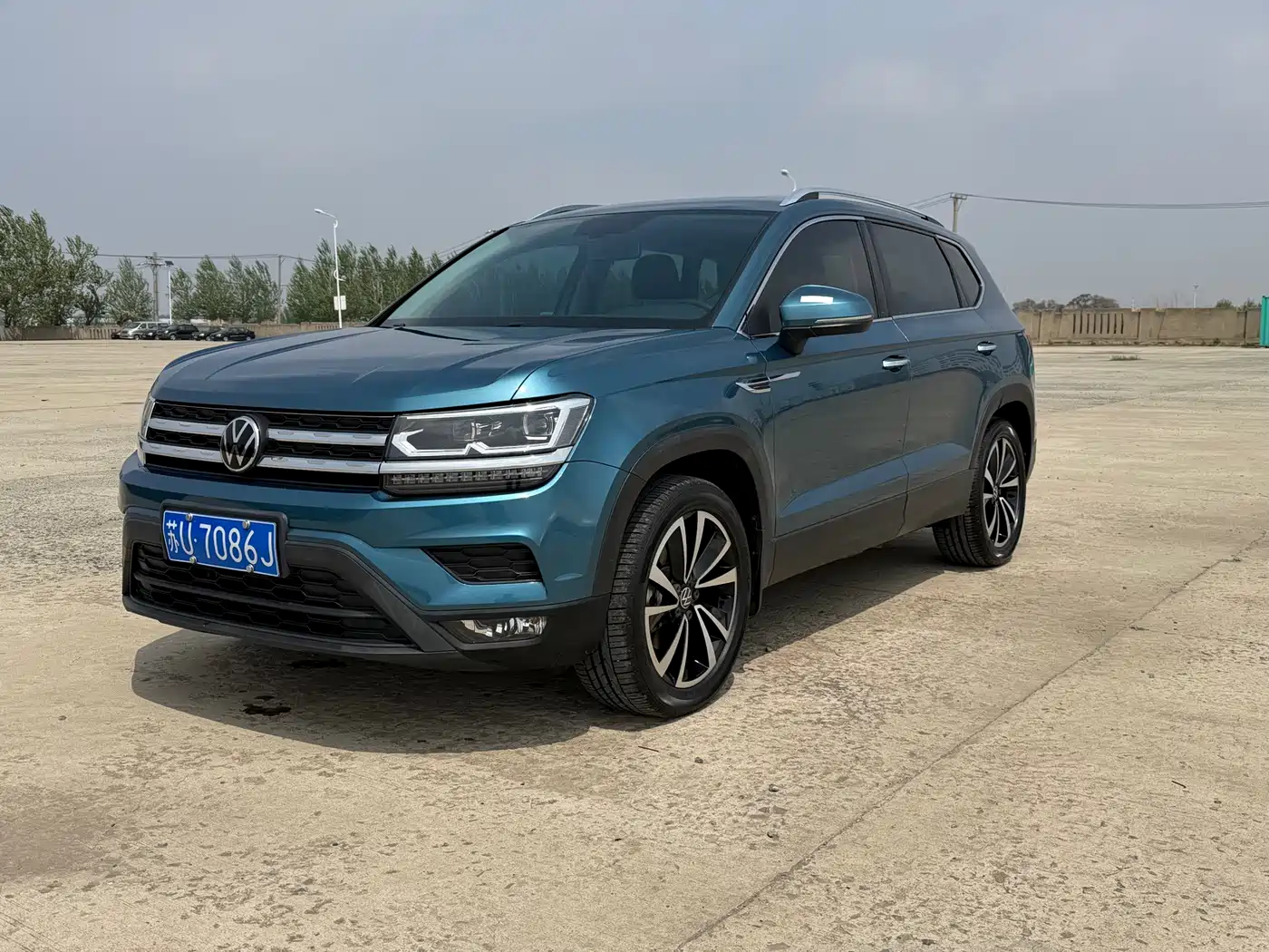Volkswagen Tharu 2022 280TSI FWD Luxury Edition
