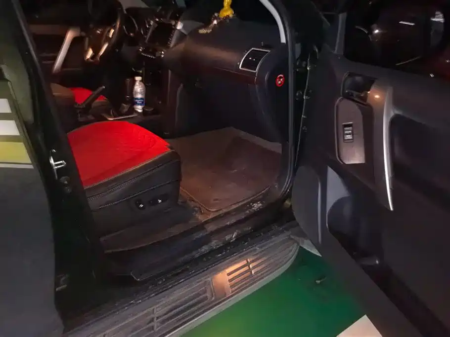 Toyota Prado 2016 3.5L Auto TX-L фото 8