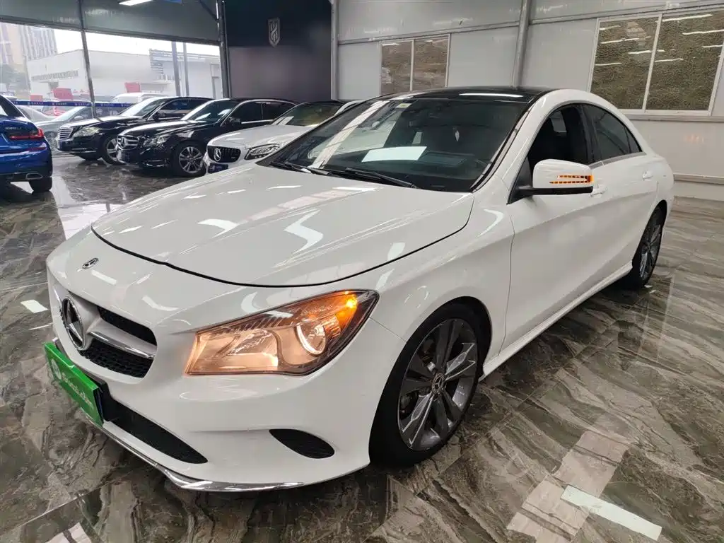 Mercedes-Benz CLA (Import) 2018 CLA 200 Dynamic Edition фото 2