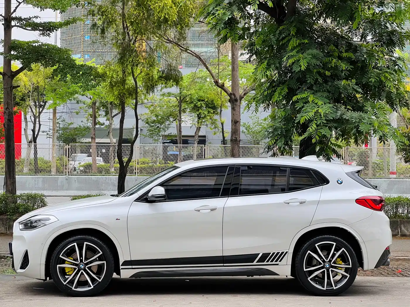 BMW X2 2020 2020 sDrive25i Exclusive M Sport Package