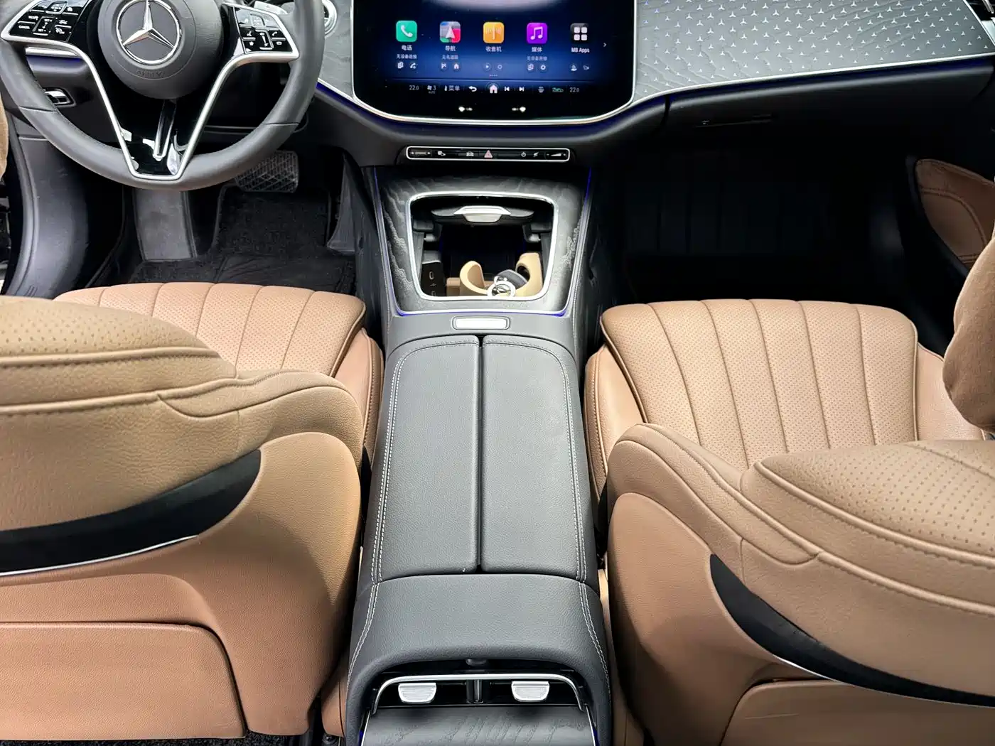 Mercedes-Benz E-Class 2025 E 300 L Fashion фото 10