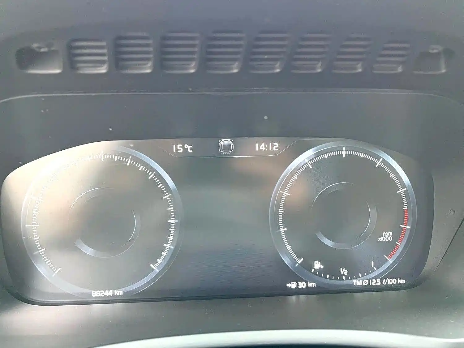 Фото 5 - Volvo XC90