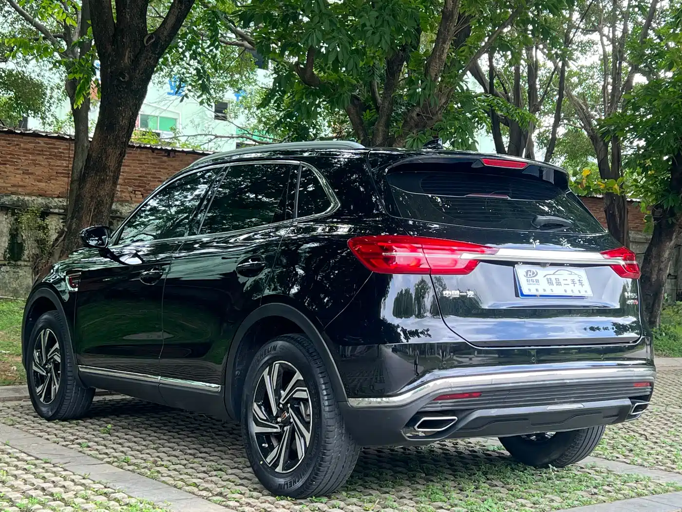 Hongqi HS5 2022 Facelift 2.0T Smart Flag Enjoyment Edition фото 9