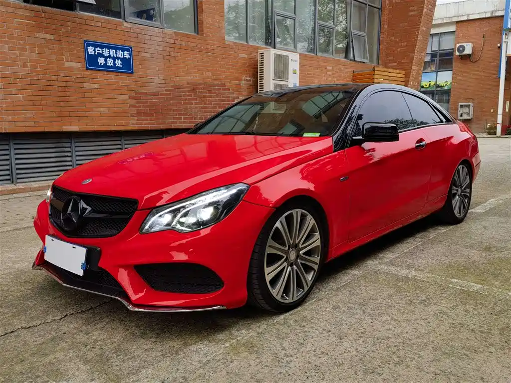 Mercedes-Benz E-Class (Import) 2010 E 260 CGI Coupe