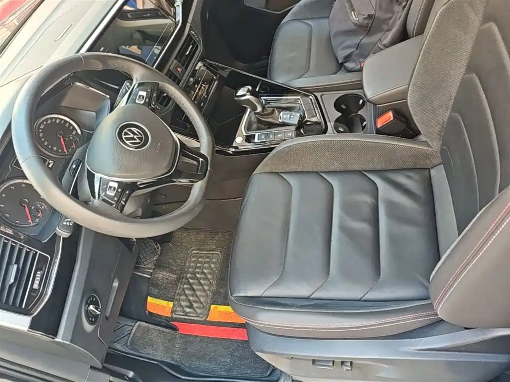 Volkswagen Tayron 2020 330TSI 2WD Luxury Smart Edition фото 16