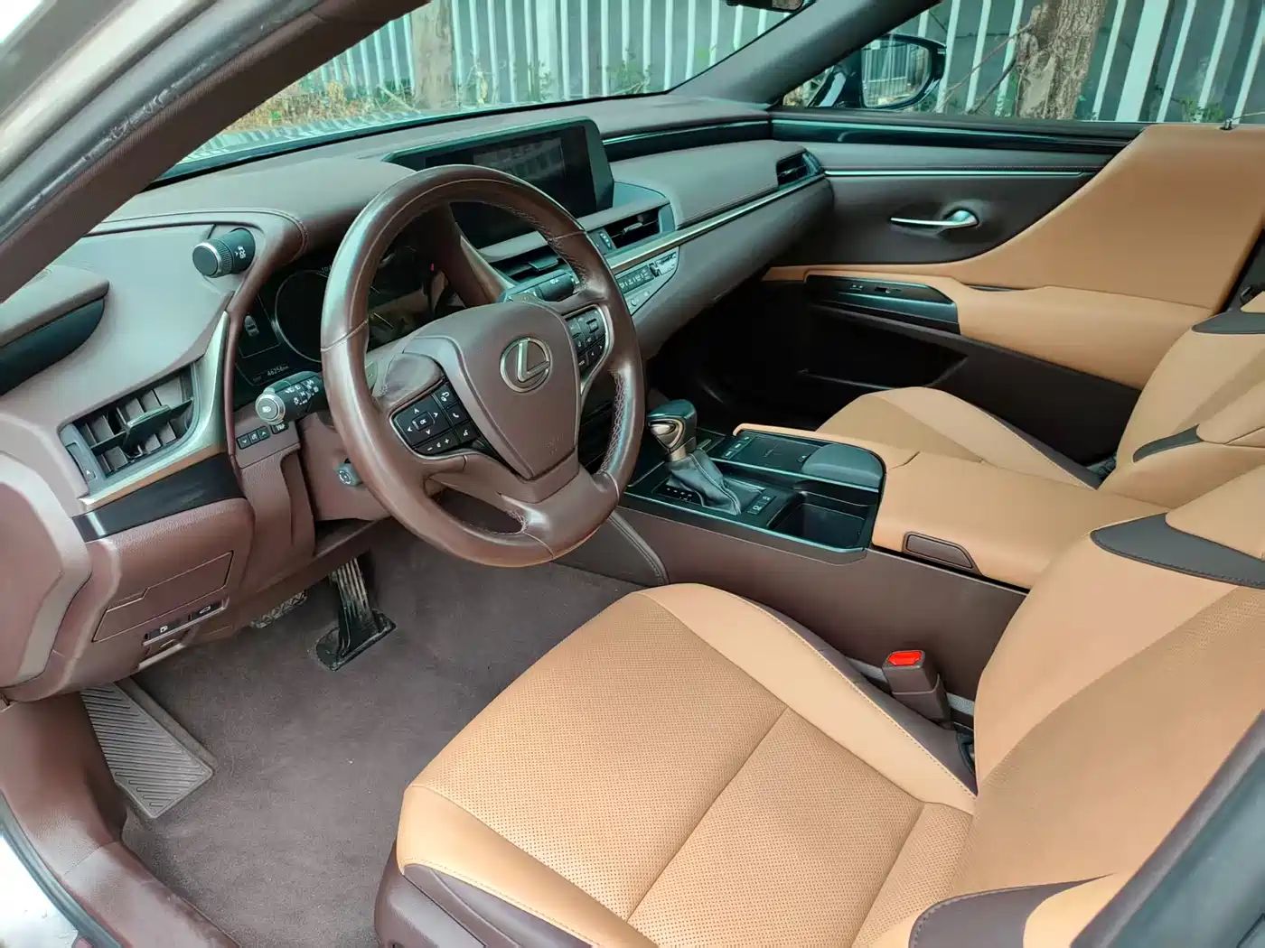 Lexus ES 2020 Model 260 Excellence Edition China V фото 6