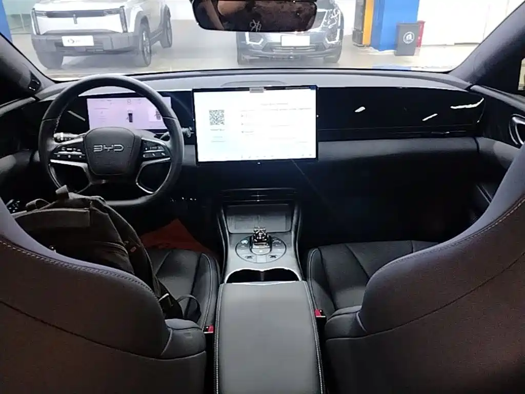 BYD Seal 2025 510 Smart Navigation Edition фото 10
