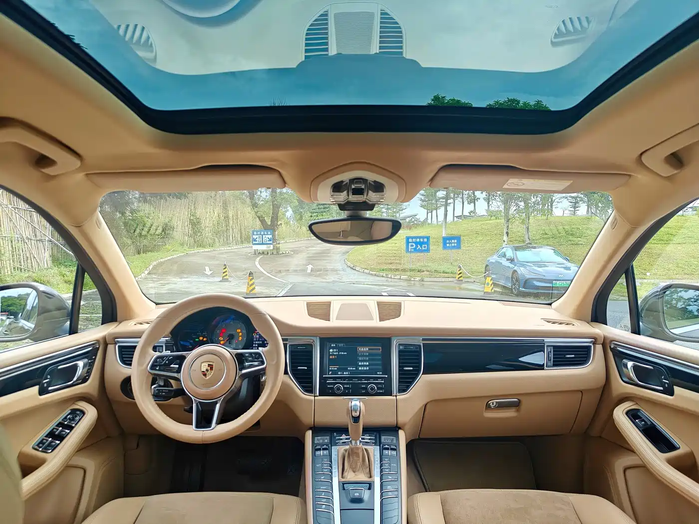 Porsche Macan 2016 Macan S 3.0T фото 18