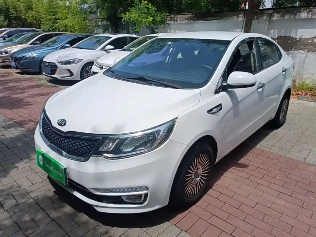 Kia K2 2015 Sedan 1.4L AT GLS фото 2