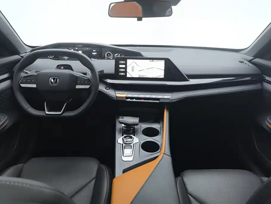 CHANGAN UNI-V