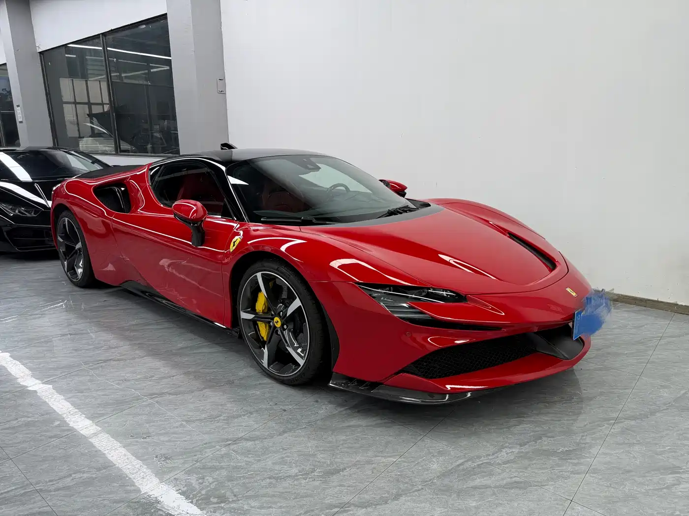 FERRARI SF90