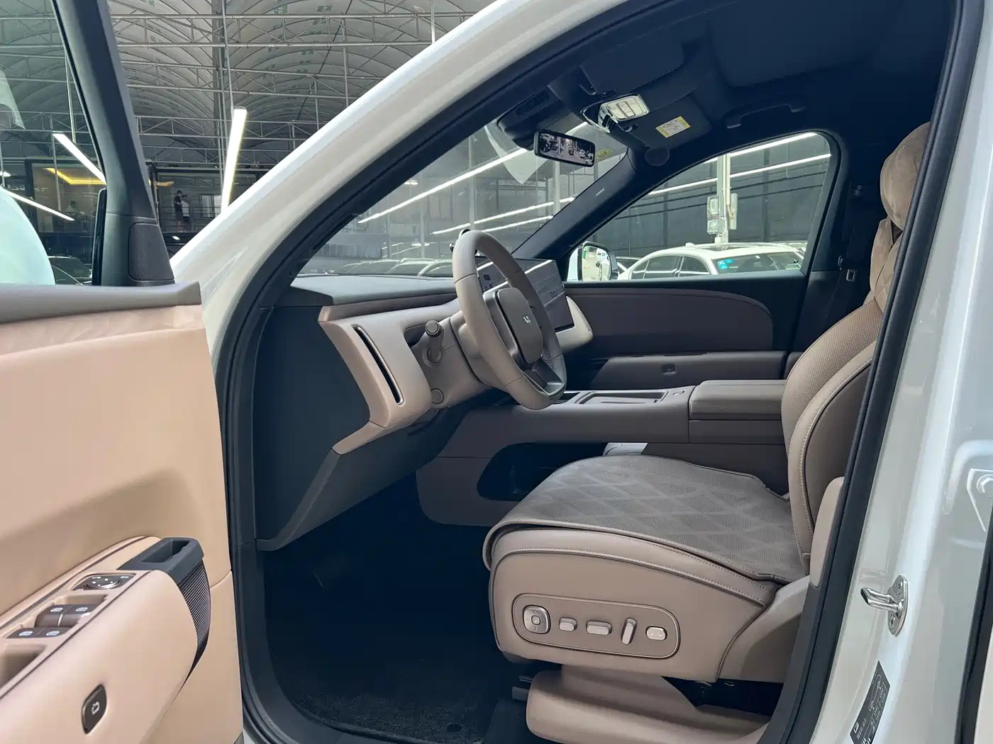 Li Auto L8 2026