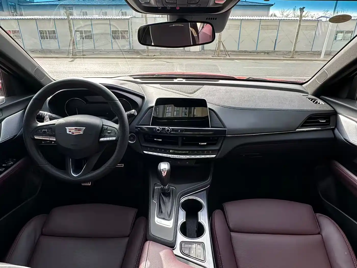 CADILLAC CT4