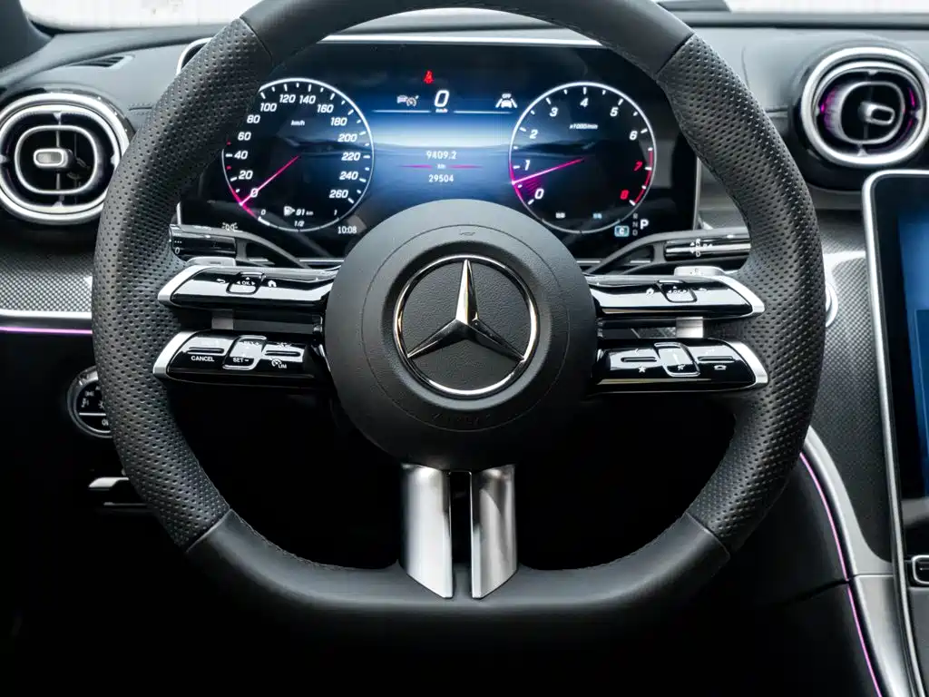 Фото 16 - Mercedes-Benz C-Class
