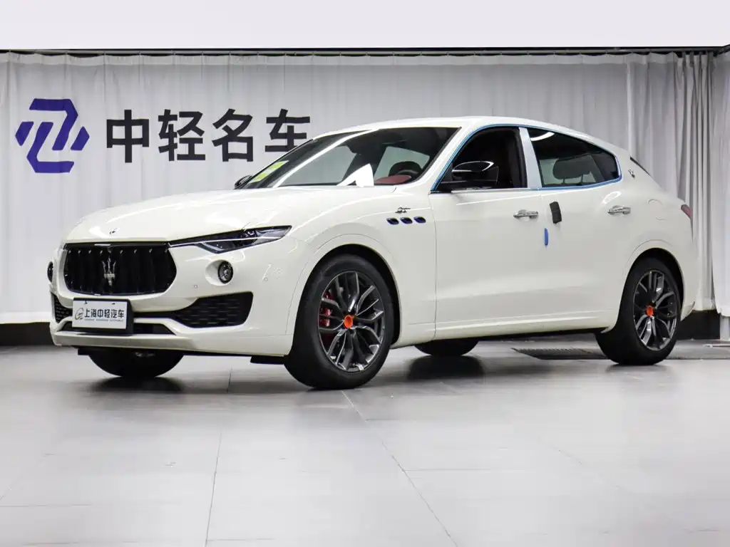Photo 1 - Maserati Levante