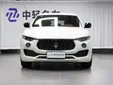 Photo 2 - Maserati Levante
