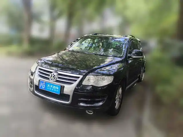 Volkswagen Touareg 2007 3.6L Standard Configuration — фото 1