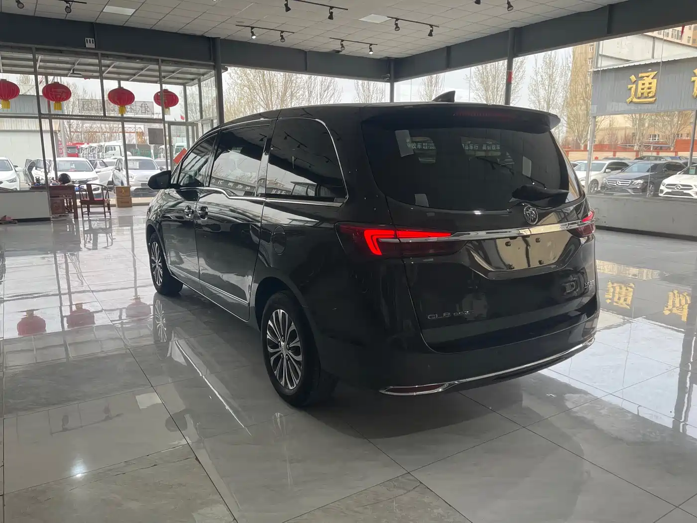 BUICK GL8
