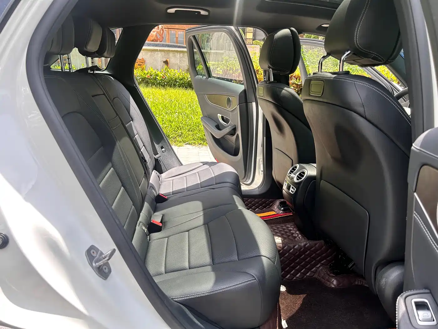 Mercedes-Benz GLC 2017 GLC 260 4MATIC Dynamic фото 15