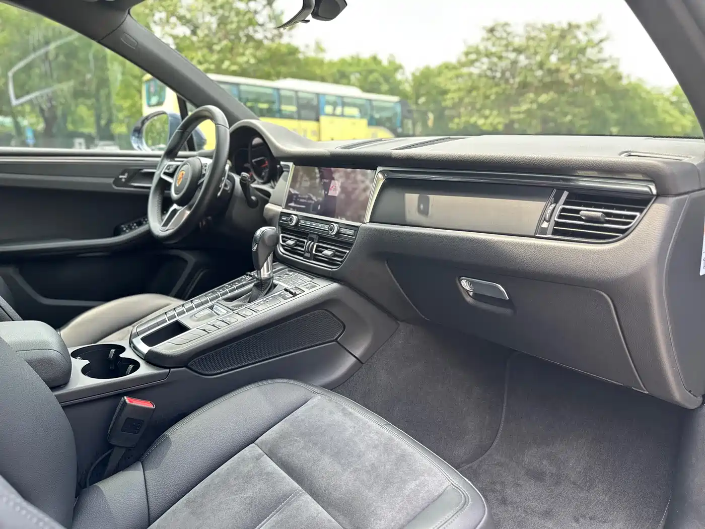 Porsche Macan 2020 Macan 2.0T фото 39
