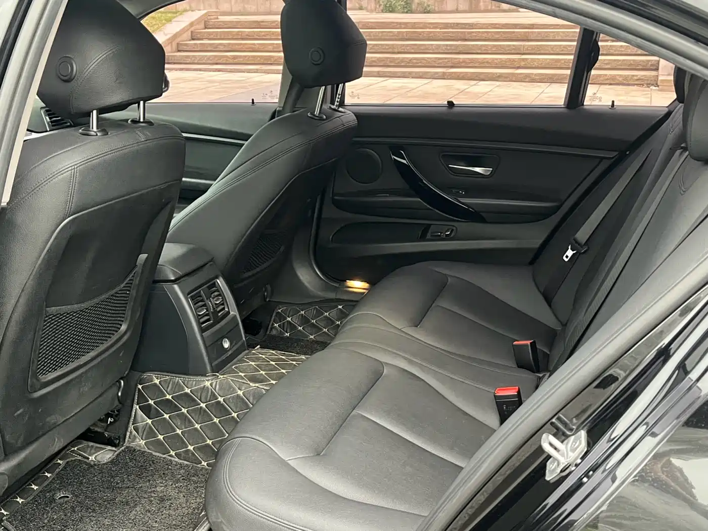 BMW 3 Series 2018 320Li Leading M Sport Package фото 14
