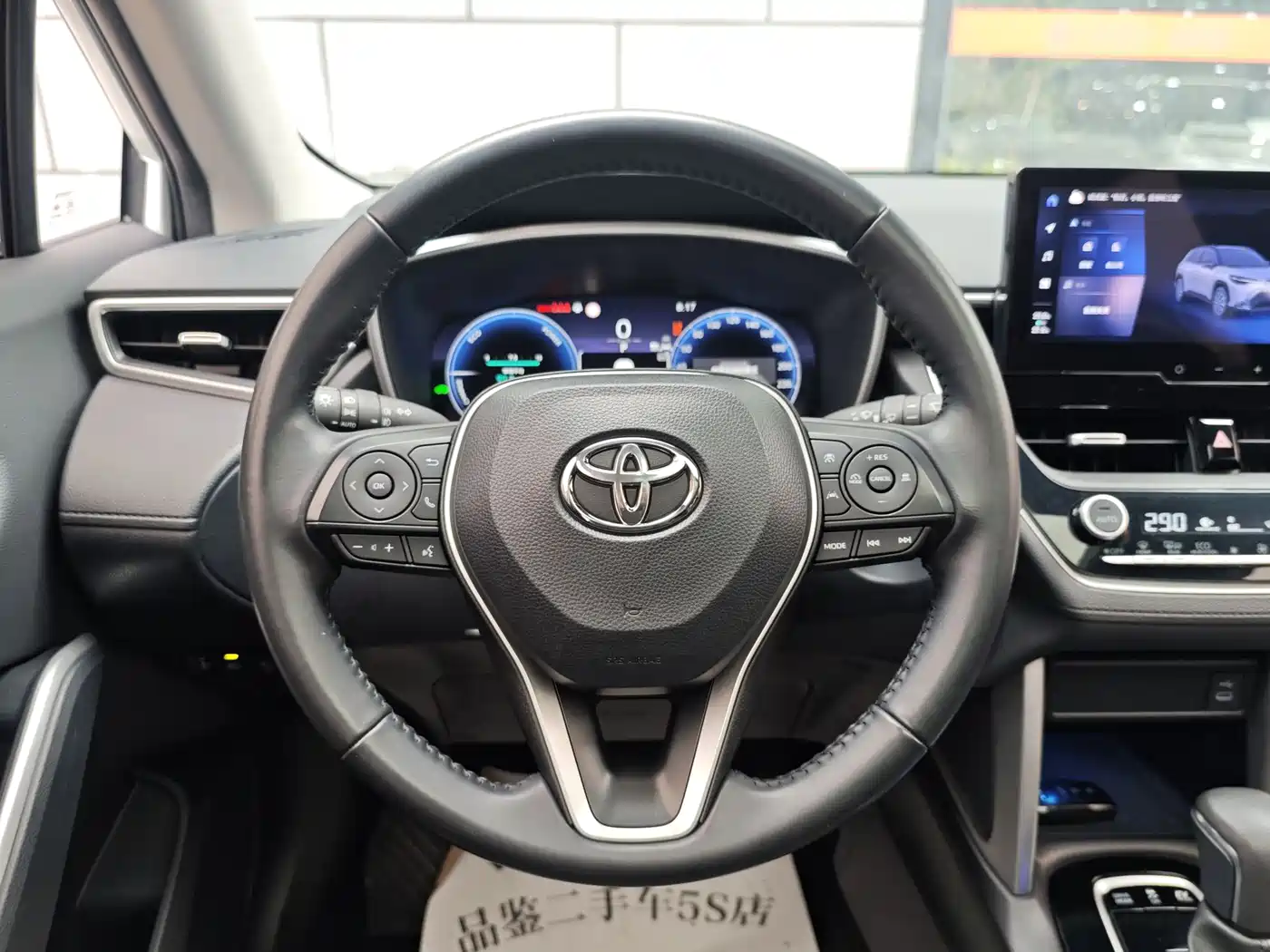 Toyota Frontlander 2023 2.0L Smart Hybrid Dual Engine Prestige Edition фото 14