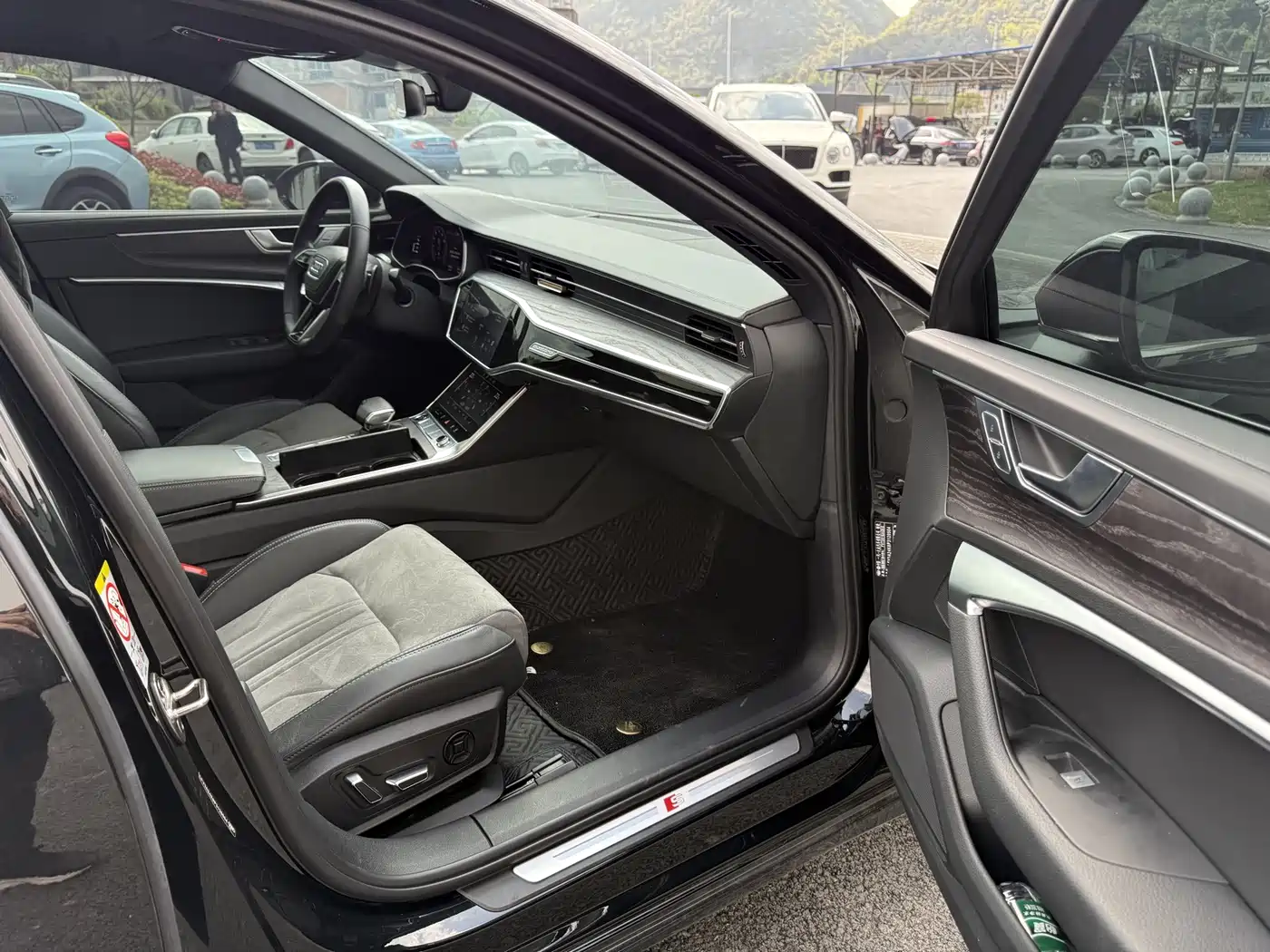 Audi A6L 2023 45 TFSI quattro Premium Dynamic фото 6