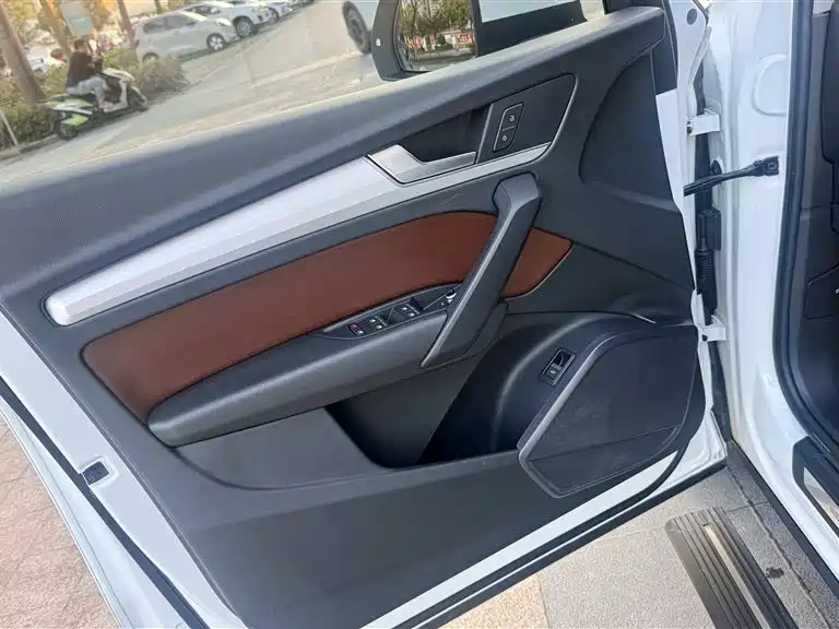 Audi Q5L 2018 40 TFSI Premium Progressive China VI фото 11