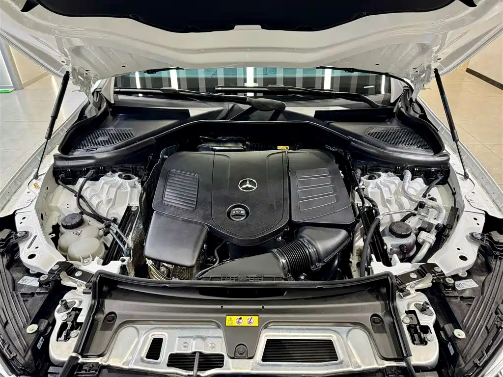 Mercedes-Benz GLC 2025 Facelift GLC 300 L 4MATIC Dynamic 5-seater фото 11