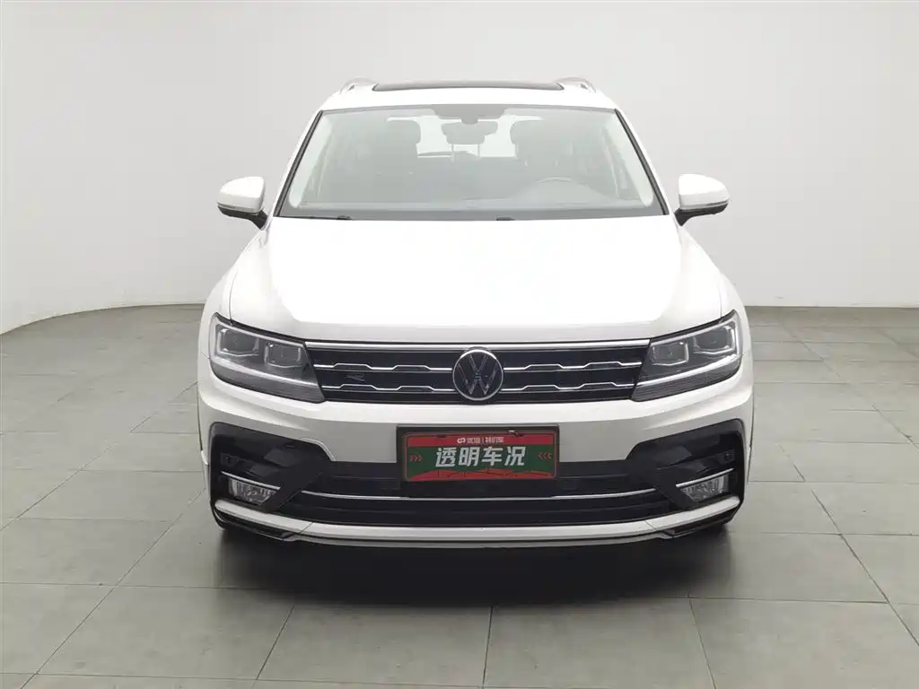 Volkswagen Tiguan L 2021 330TSI Automatic 2WD R-Line Premium фото 3