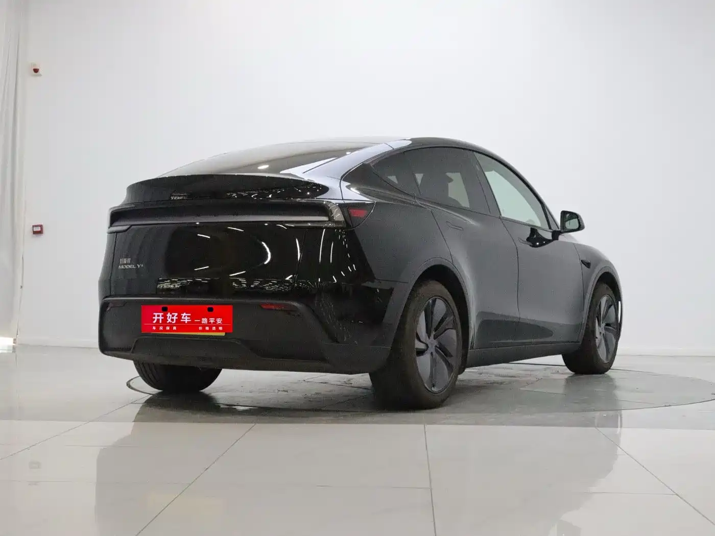 Tesla Model Y 2026 2026 Long Range Rear-Wheel Drive