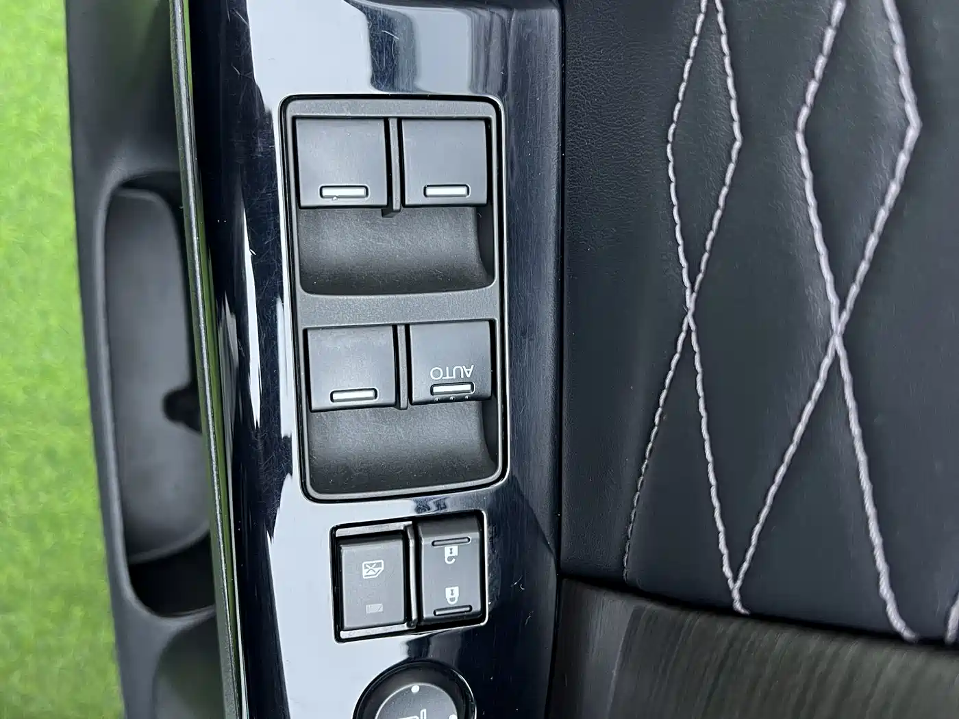 Honda Elysion 2023 2022 2.0L e:HEV Luxury