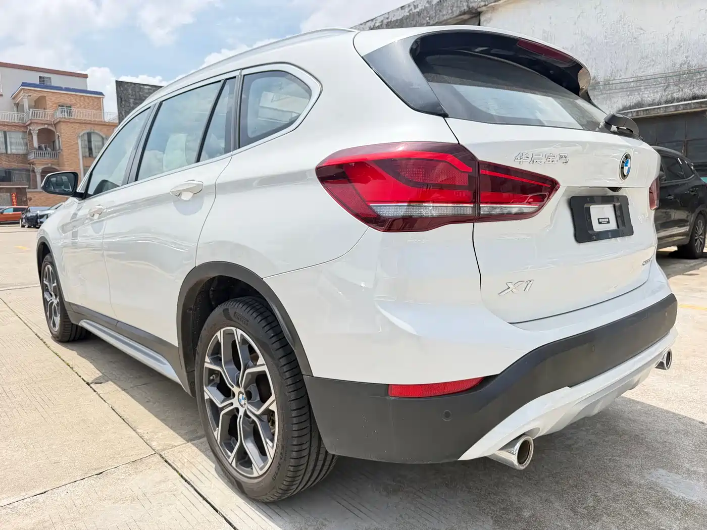 BMW X1 2022 sDrive20Li Premium фото 6
