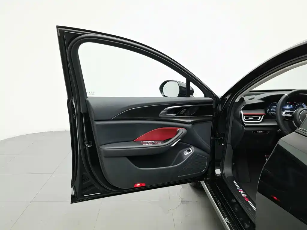 Hongqi H6 2025 2025 Model 2.0T Beauty Edition