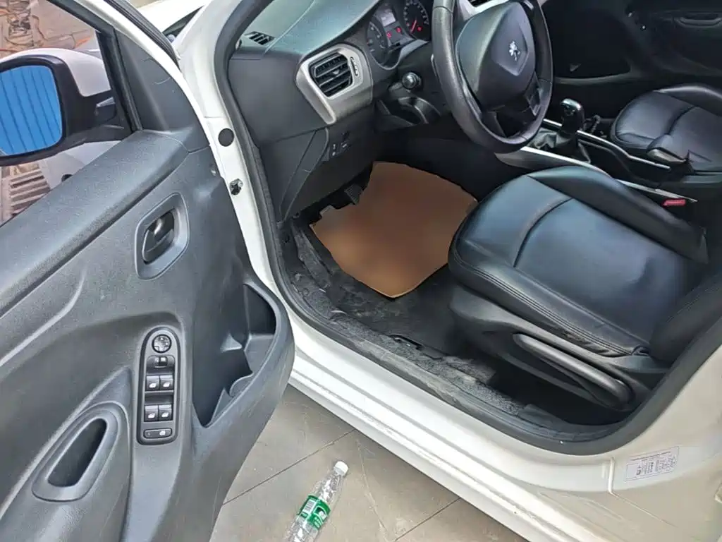 Peugeot 301 2019 2018 1.6L Manual Comfort Edition