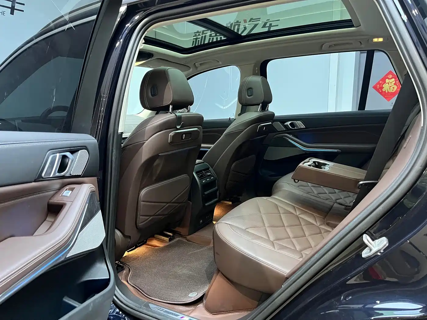 BMW X5 2023 xDrive 30Li Premium M Sport Package фото 16