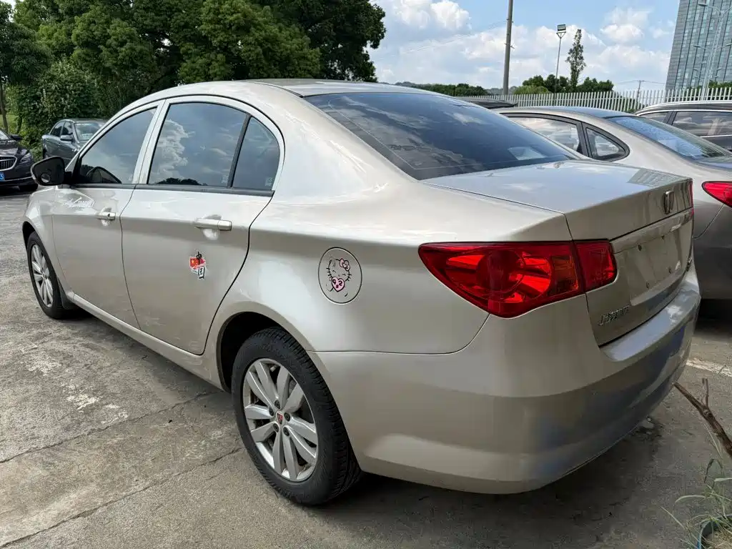 Roewe 350 2016 2015 Model 1.5L Manual Luxury Sunroof Edition