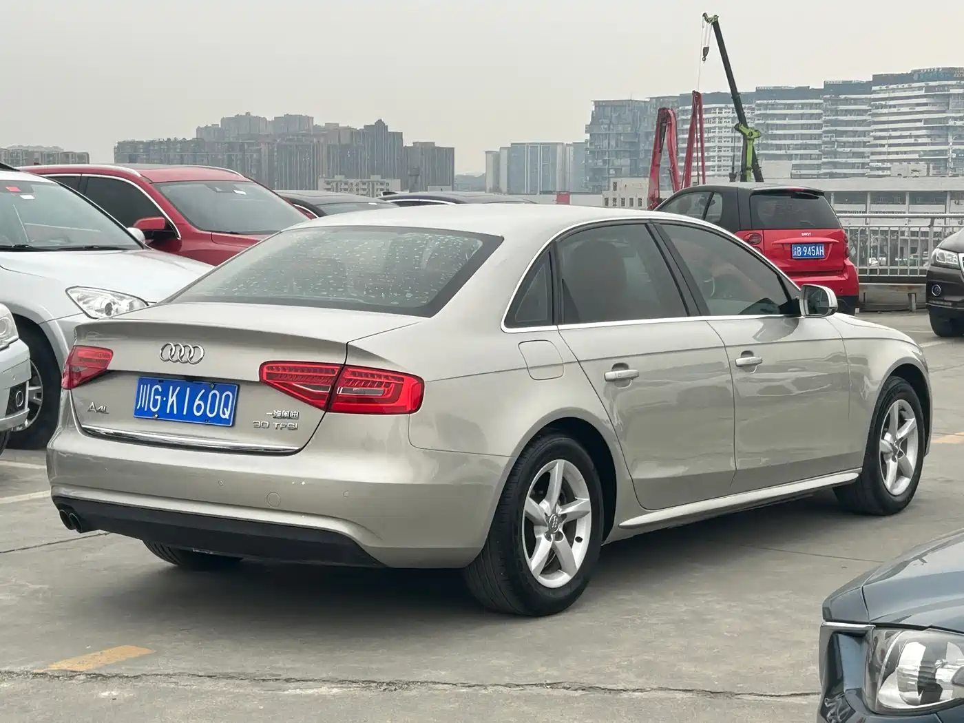 Audi A4L 2015 30 TFSI Auto Comfort фото 4