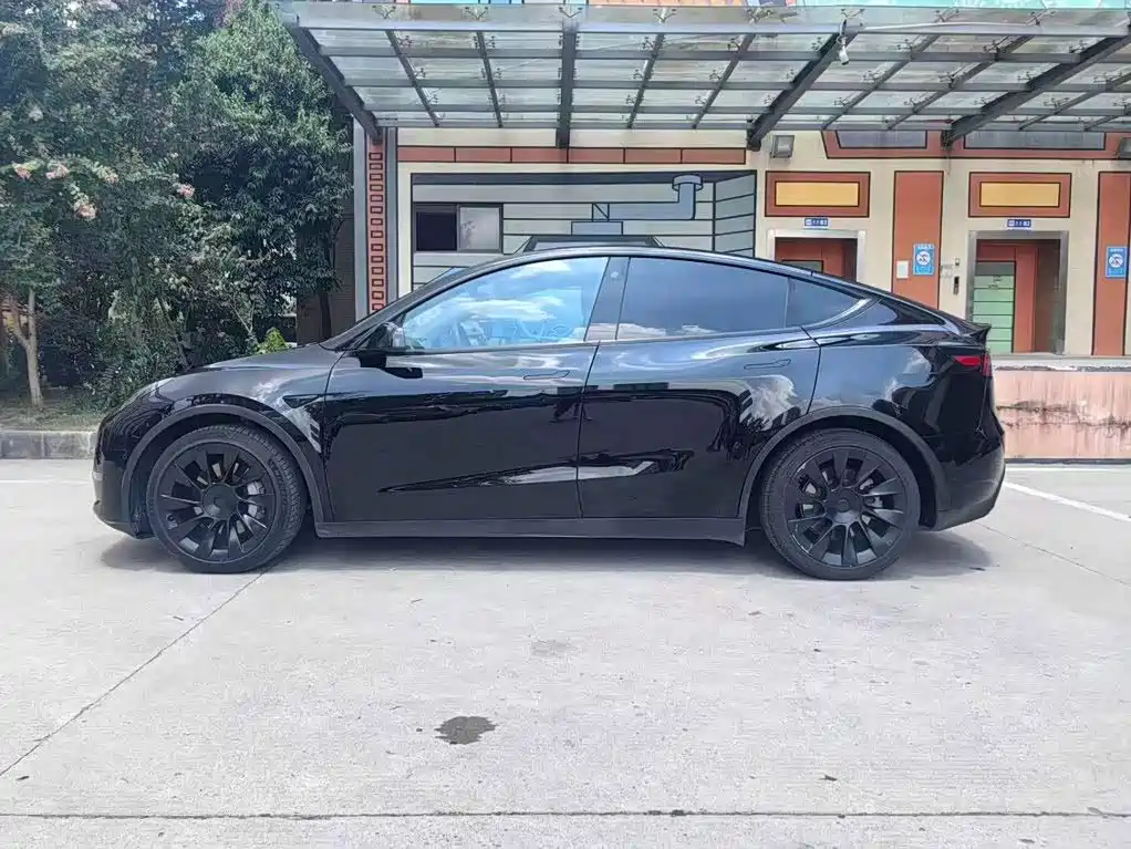 Tesla Model Y 2021 2021 Standard Range Rear-Wheel Drive
