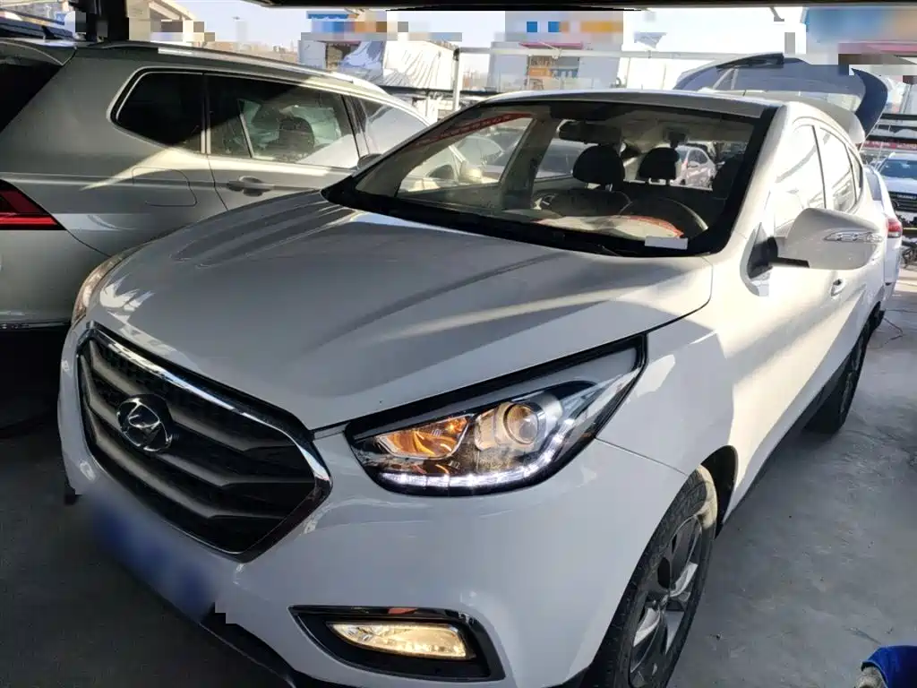 Hyundai Beijing Hyundai ix35 2015 2.0L Automatic 2WD Comfort China V