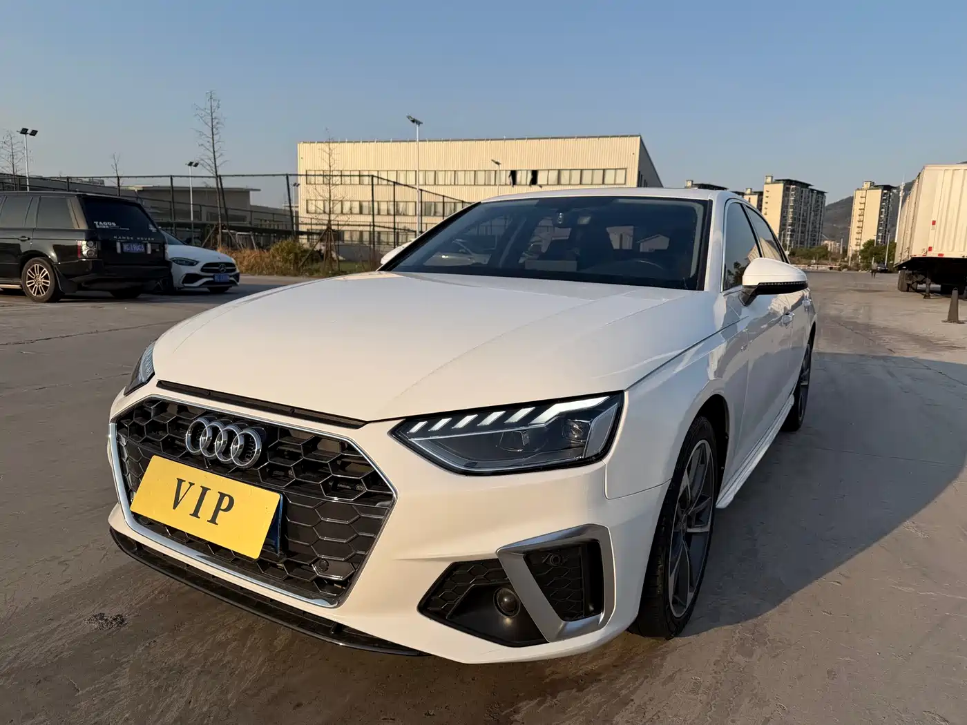 Audi A4L 2023 40 TFSI Luxury Sport фото 2