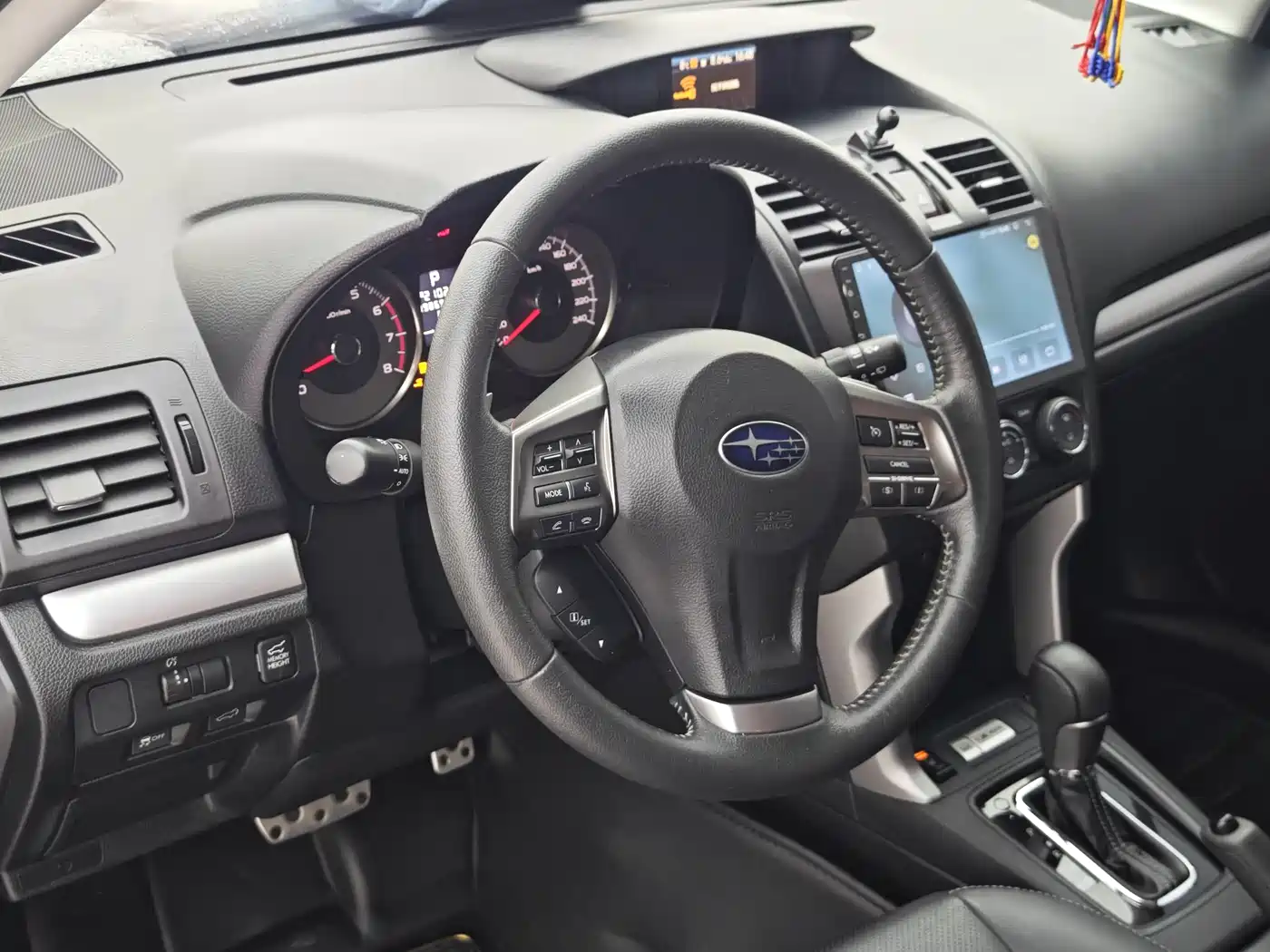 Subaru Forester 2013 2.5i Automatic Premium Edition фото 16