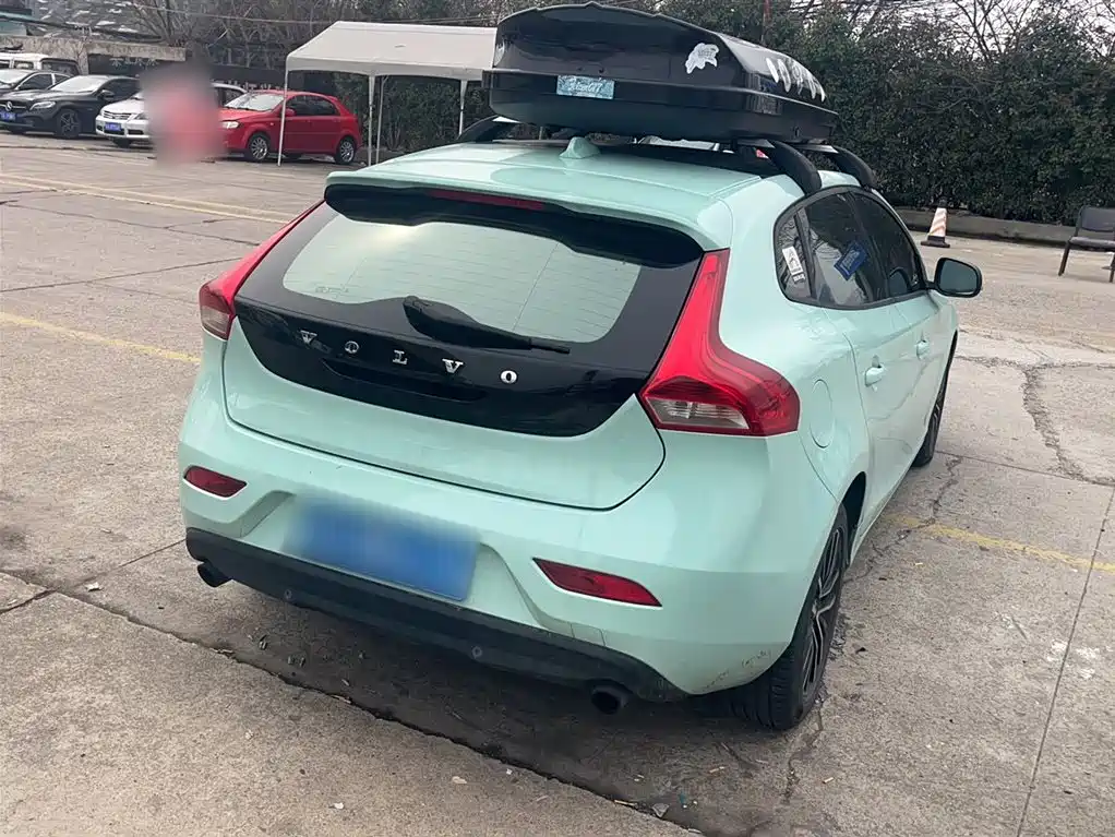 Volvo V40 2018 2017 T3 Inscription