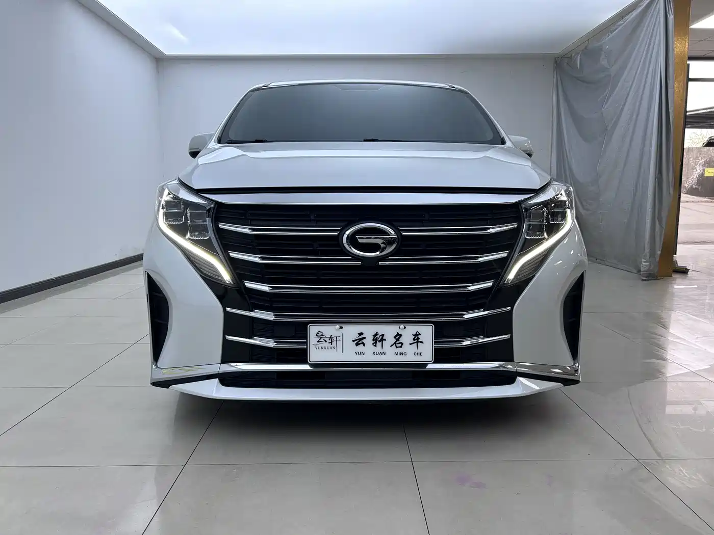GAC Trumpchi Trumpchi M8 2023 Leading Series 390T Premium Edition фото 2