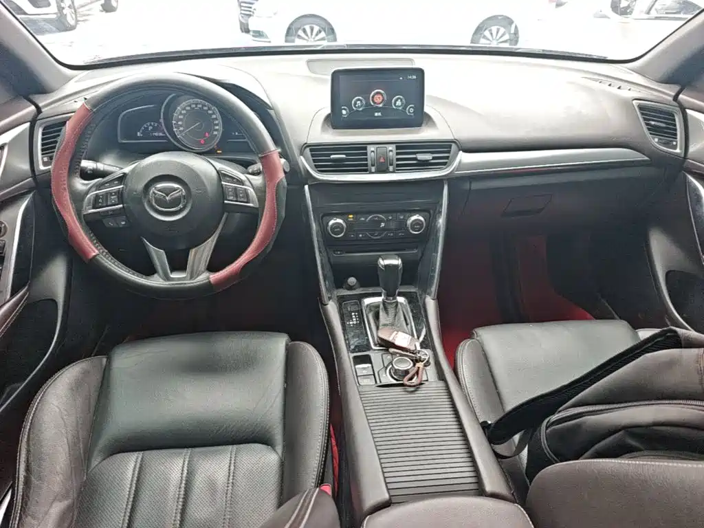 Mazda CX-4 2017 2016 2.0L Automatic 2WD Skyactiv Premium Edition