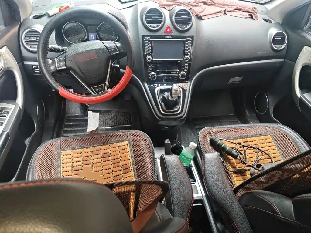 Photo 10 - Haval H6